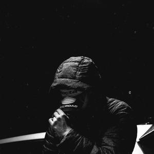 s u i c i d e (feat. Jay Vázquez) (Explicit)