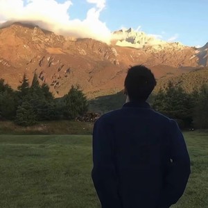 万物与我都是自由诗