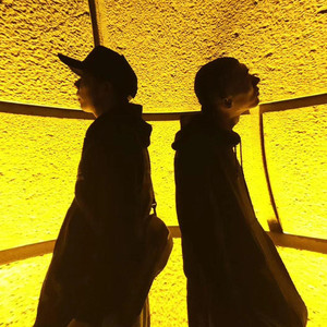 楓·神演绎乐队 - 漂浮