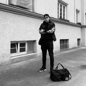 Haifisch/Jordan (Interlude) (feat. Irminthekid) (Explicit)