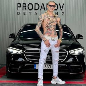 Pablo Escobar (feat. Milioni)