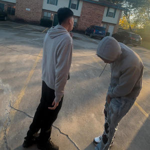 Bad Bxtch! (feat. leek & gIo) (Explicit)