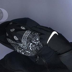 Alors on danse (UZİ BLOK3 BATUFLEX MOTİVE) (Explicit)