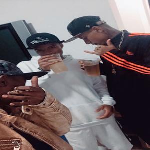 TROPA TA PASSANDO (feat. DJ RN & DJ HN) (Explicit)