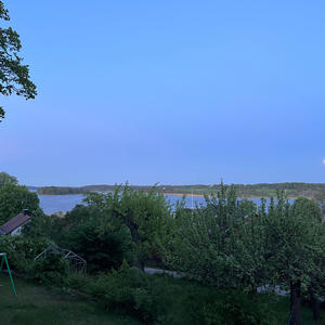 Svävar i vår dröm