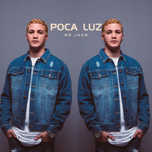 Poca Luz (Explicit)