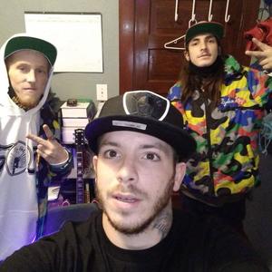 I'm the man feat slamdog,pwdog, Skyler ray, kinghansom(feat. slamdog, pwdog, Skyler ray & kinghansom) (Explicit)