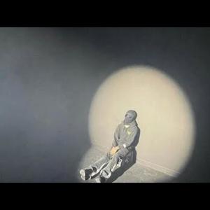 War (feat. Tovi) (Explicit)