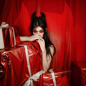 Bloody Mary (Explicit)