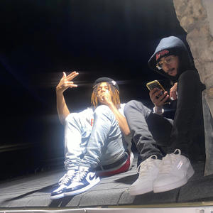 ONNA G SKEEZ (Explicit)