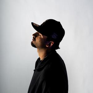 VENDETTA (feat. Naxis) (Explicit)