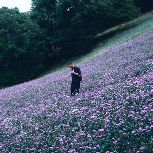 kette um ihren hals (Explicit)