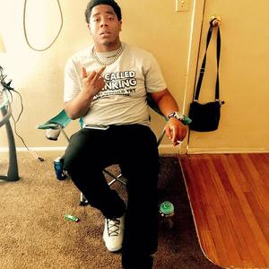 Gucci To Mink (Explicit)