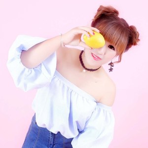 爱情是什么颜色 (伴奏)