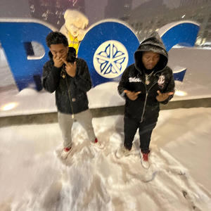 Kissin Cash (feat. Santani) (Explicit)