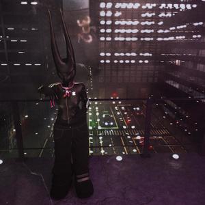 BEHINDERT INTER (Explicit)