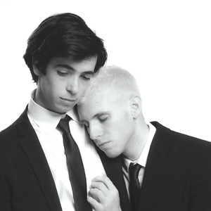 L0VE L!FE (Explicit)