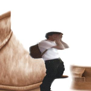 Uggs am Club (Explicit)