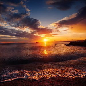 The Stillness Between Thoughts