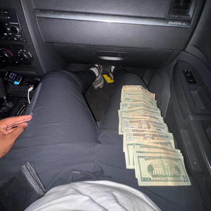 Im booming (Explicit)