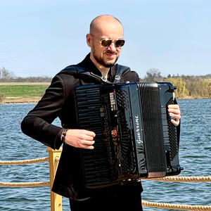 Vreau sa pun la toate stop (feat. GYO)