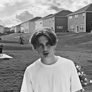 Profound (feat. Sunny Wants Money) (Explicit)
