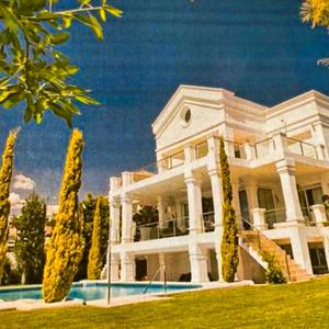 Goin' Foolish (feat. Tr3 Taylor, Crae, GL Smoov & Inky SoNasty) (Explicit)