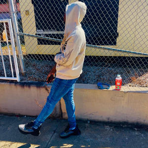 Just lmk (feat. Hott4e) (Explicit)