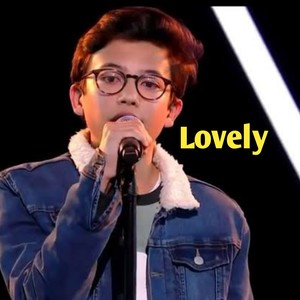 Lovely (Live)封面