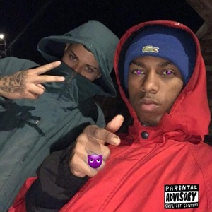 TRANSA NOVINHA DE 4 COM A BUNDA (Explicit)