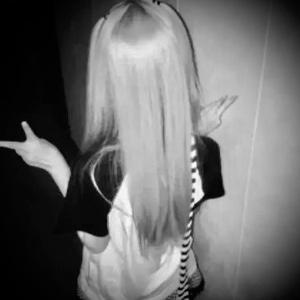 skin (feat. kyl6n & jahski) (Explicit)