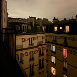 paris late (Explicit)