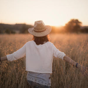 The wind upon the fields