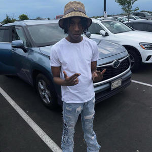 Throw (feat. TG Flockaa) (Explicit)