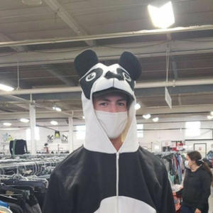 dancy dance (feat. Emil Holm)