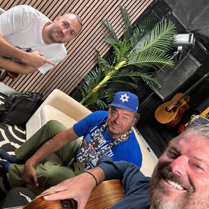 BIgJewcy In Da' Shul (Explicit)