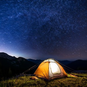 A Comet Sings You Down