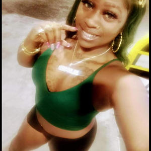 Never Pull A Gangsta Move (Explicit)