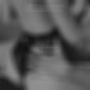 Holocaust (feat. Rae Nicole) (Explicit)