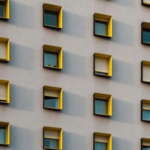 Serenity (feat. Eli Fischer & leonoel)