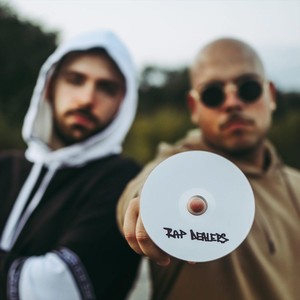 Rap Dealers