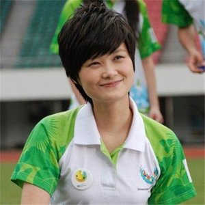 我在这里-李宇春