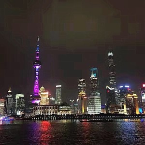 魔都的小仙女 伴奏