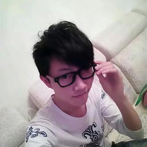 王位封面