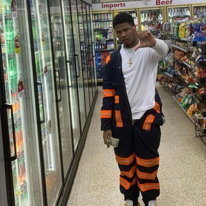 Working (feat. 100k) (Explicit)