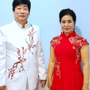 果园歌声边防情 (伴奏)