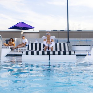 HE ON MY WRIST! (Explicit)