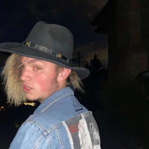 New Day freestyle 2 (feat. Titanium) (Explicit)