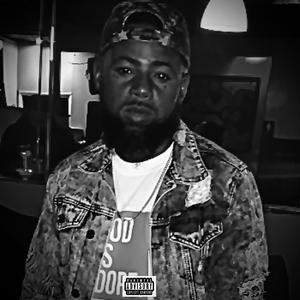 Shellz Da HootieMack - Daddi D (Explicit)