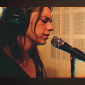 Ya no busco ese pedazo (feat. Lola Asensio)